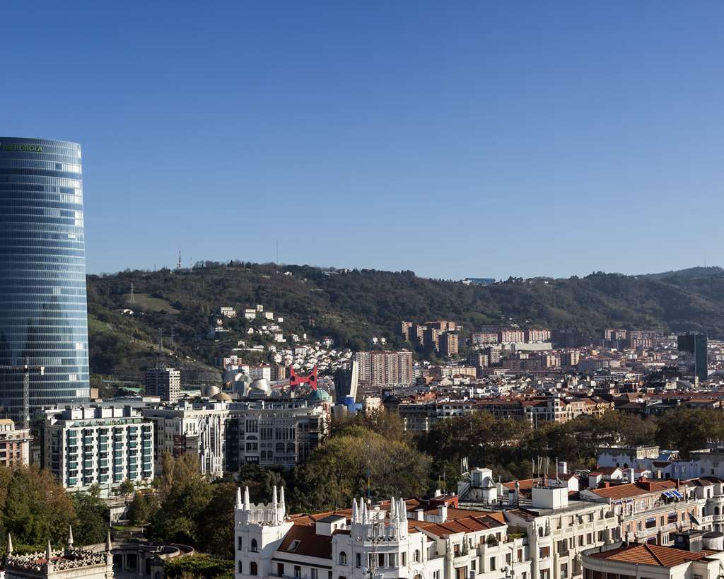 Hotel Ilunion Bilbao Exterior foto